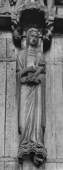 Hl. Anna Chartres, Kathedrale Notre-Dame.
                    Mittleres Nordportal